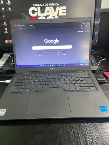 Notebook Dell com I5 11° geração com 16 de RAM