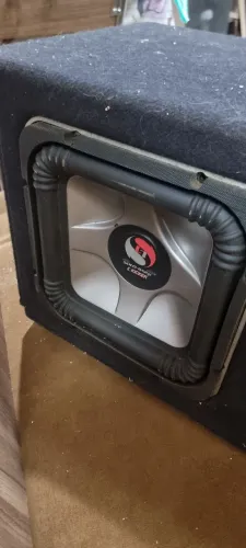 Vendo Kicker 10" Solo Baric l7 com caixa e modulo JBL mono GTO7001 e fiação. 
