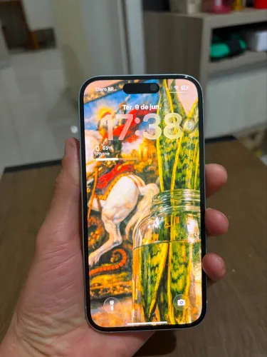 iPhone 15 256GB
