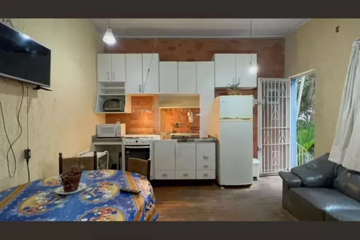 Casa à Venda - Pinheiros, 8 Quartos, 320 m2