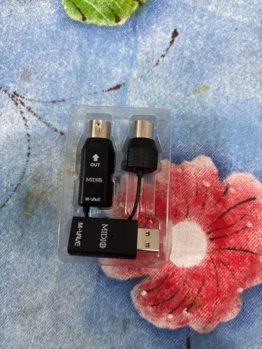 Controlador MIDI M-vave ( sem fio )