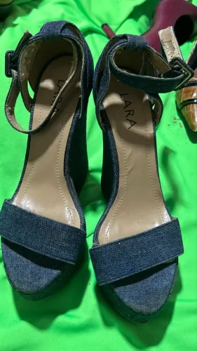Sandália plataforma jeans TAM 35