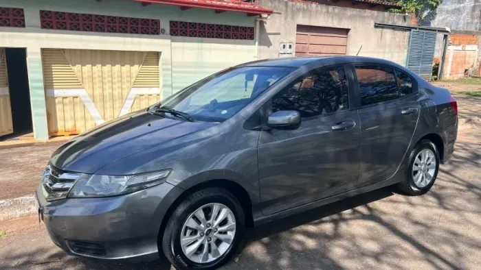 Honda City Sedan LX 1.5 Flex 16V 4P Aut. 2013