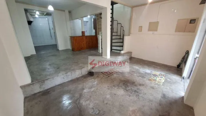 Sobrado comercial para locação na Liberdade