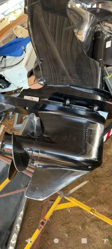  Rabeta Mercury 50 a 250 HP Original - Unidade Inferior Completa