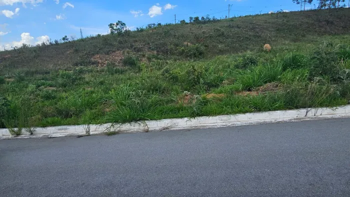 Excelente lote em Itabirito 