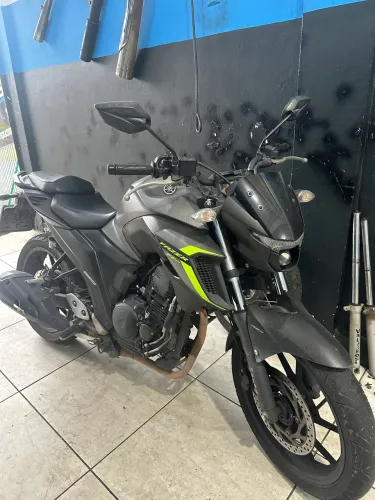 Moto ótima 