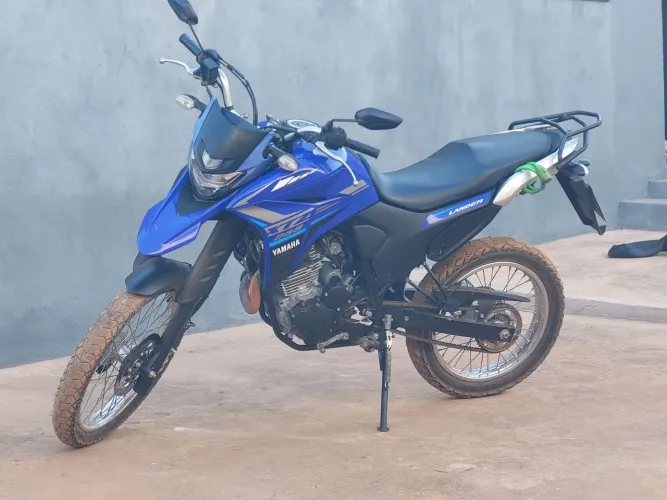 Lander BlueFlex ABS 2022 Vendo ou Troco Gol, Parati, Voyage (quadrados)