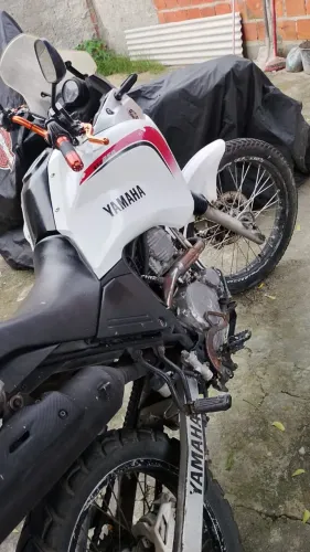Moto pegar e andar