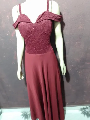 Vestido longo vinho
