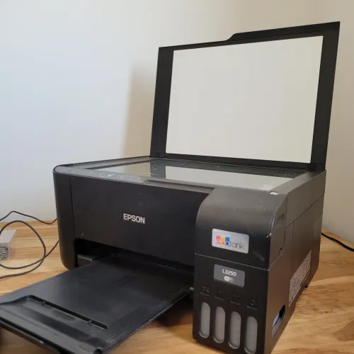 Multifuncional Epson L3250 Ecotank