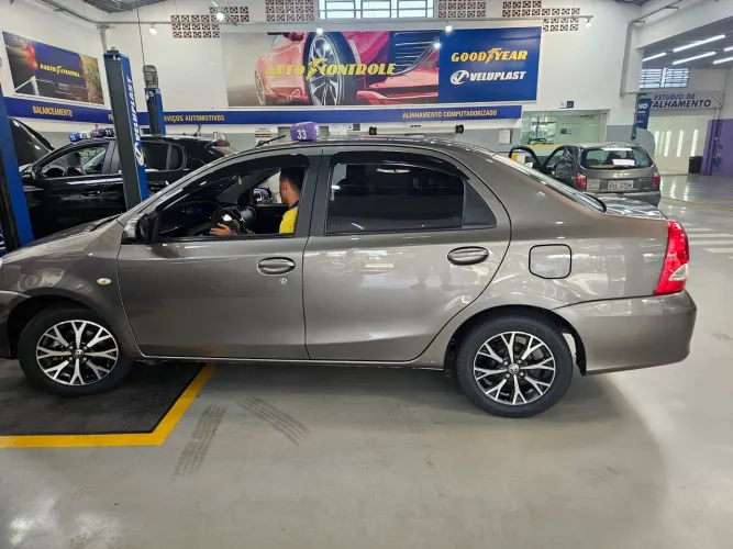 Toyota Etios X Sedan 1.5 Flex 16V 4P Mec. 2018
