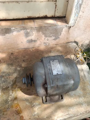 Motor elétrico trifásico 1cv