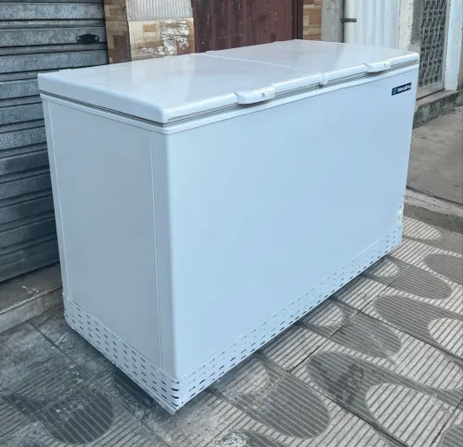 Freezer Metalfrio 419L 2 Tampas Dupla Ação