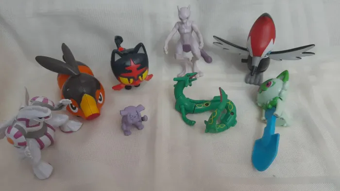 Bonecos pokemon colecionáveis 