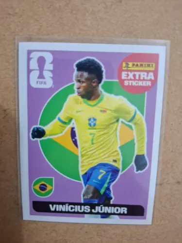 VENDO Figura Legend Vinícius Júnior Roxo/Bordô