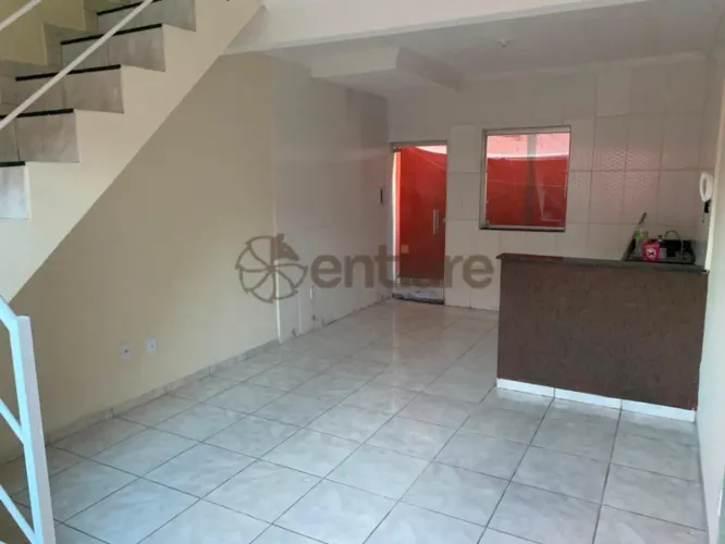 Casa Geminada com 2 quartos para alugar em Belo Horizonte
