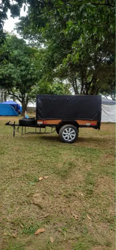 Carretinha Reboque Impecável