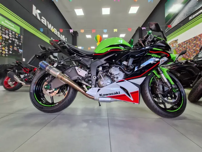 Kawasaki Zx6-R 636