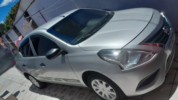 Alugo Carro Versa para motorista de App