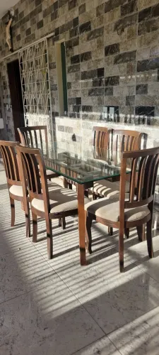 Mesa de jantar com 6 cadeiras