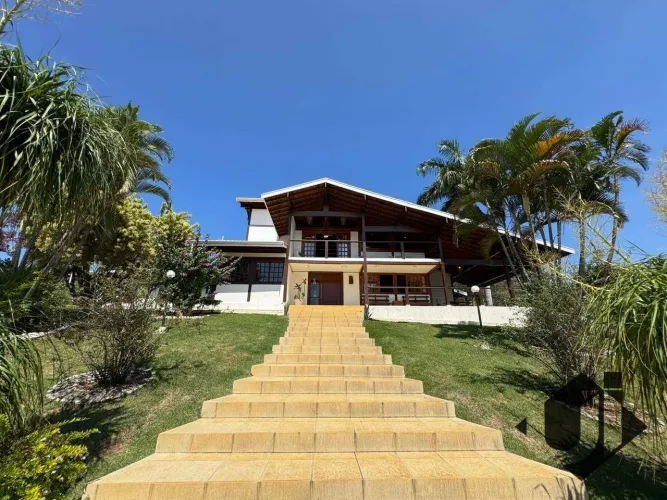 Chácara com 4 dormitórios à venda, 24200 m² por R$ 2.500.000,00 - Sete Voltas - Taubaté/SP
