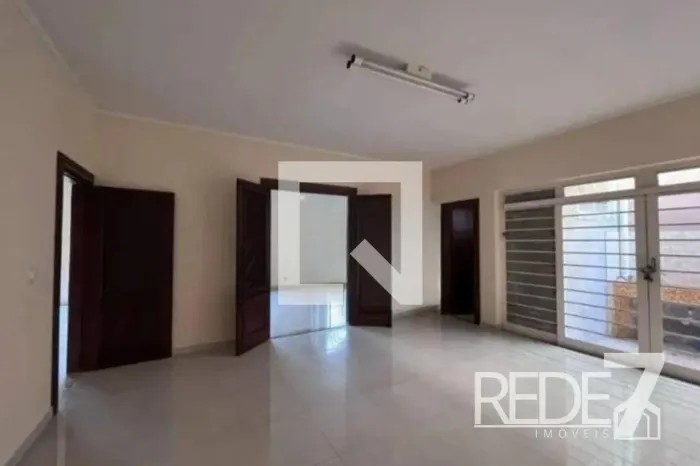 CASA RESIDENTIAL em Campinas - São Paulo, Cambuí