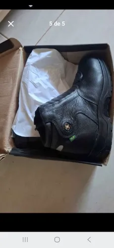 Bota de motoqueiro
