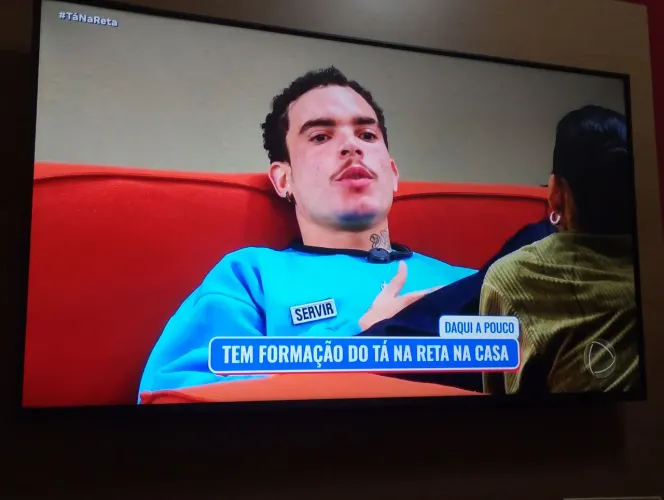 Televisão LG 60 polegadas smart.
