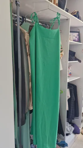 Vestido fashion para diversas ocasiões, leve versátil