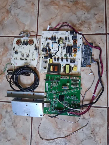 Vendo placas completa tv lg modelo k420wD.