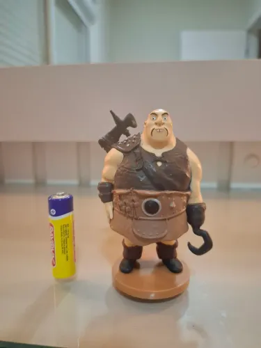 Boneco Mão De Gancho Filme Enrolados Rapunzel Disney