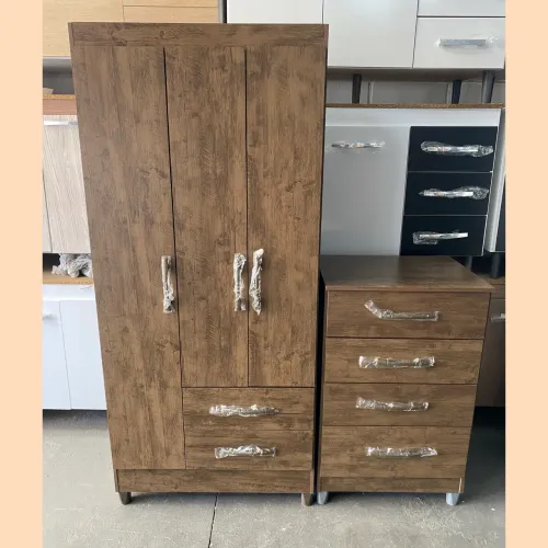 Guarda roupa de solteiro + cômoda - entrego