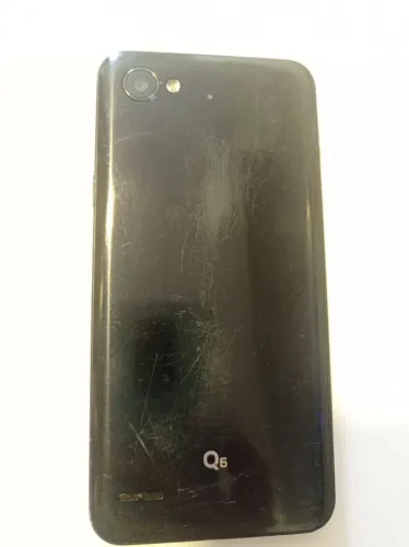 LG Q6