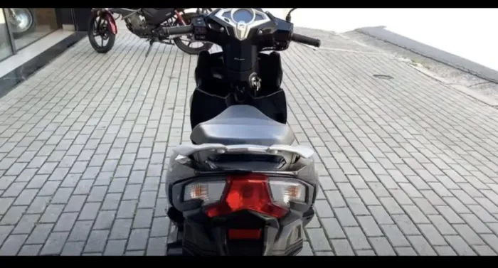 Honda elite 125