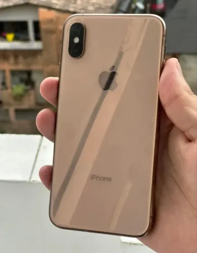 iPhone XS