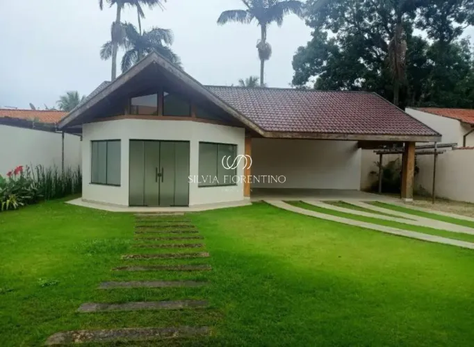Casa de alto padrão em condomínio à venda em Tremembé-SP, Loteamento Eldorado Jardim Resid