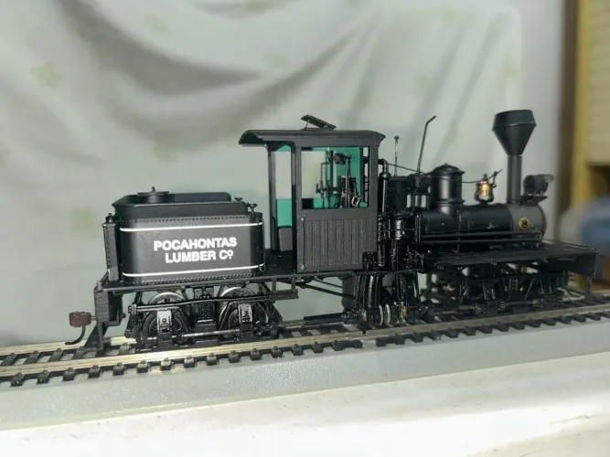 Locomotiva on30 madeireira