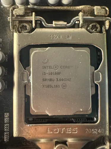 I3 10100F 4Nucleos e 8 Treahds/ 16 de ram