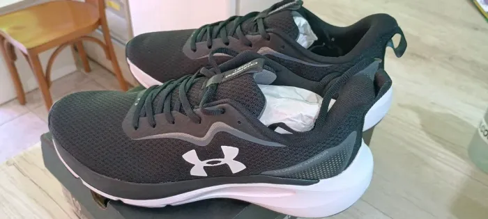 Tênis Under armour novo original na caixa número 41/ 42