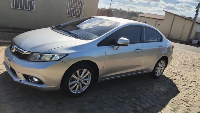 Honda Civic Sedan LXR 2.0 Flexone 16V Aut. 4P 2014