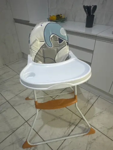 Cadeira de alimentação bebê