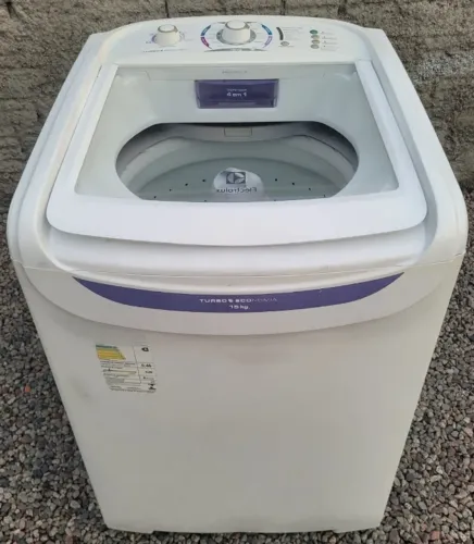 Lavadora de roupas Electrolux 15kg com garantia