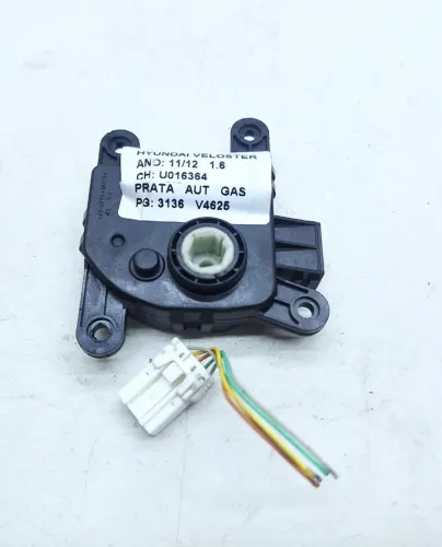 Motor Atuador Caixa Ar Veloster 1.6 2012 H400730880