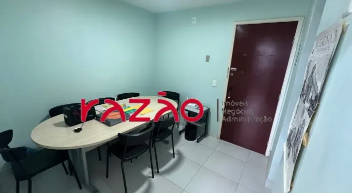 VENDO SALA COMERCIAL EM SANTA LUÍZA