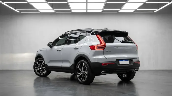 Volvo XC40 XC 40 T-5 R-design Spe. ED 2.0 252cv AWD 2020