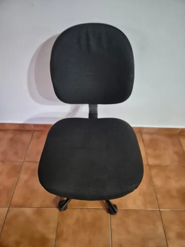 Cadeira de escritório giratória 
