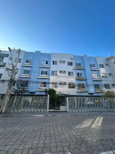 Apartamento com 2 quartos para alugar em Vitória