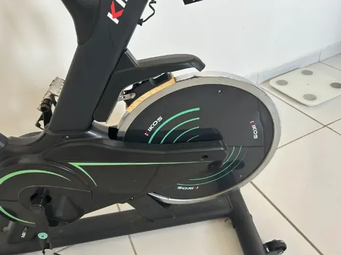 Bicicleta Spinning Kikos MAX-KS5 Roda de Inércia 10Kg