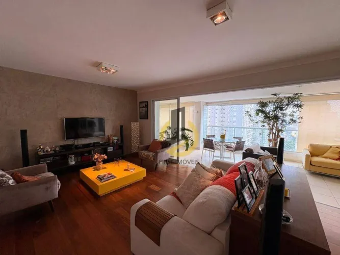 Apartamento à venda no Condomínio Plaza Mayor Ipiranga - 240m² - 4 suítes - varanda gourme